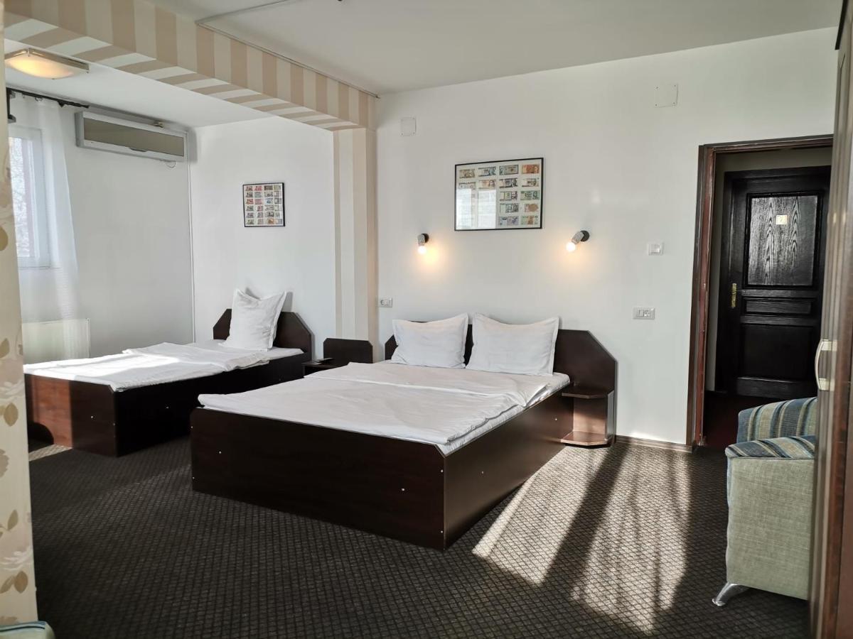 Motel Davios Târgu Jiu Buitenkant foto